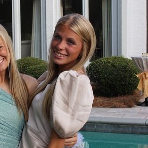 Meet your Posher, Healey